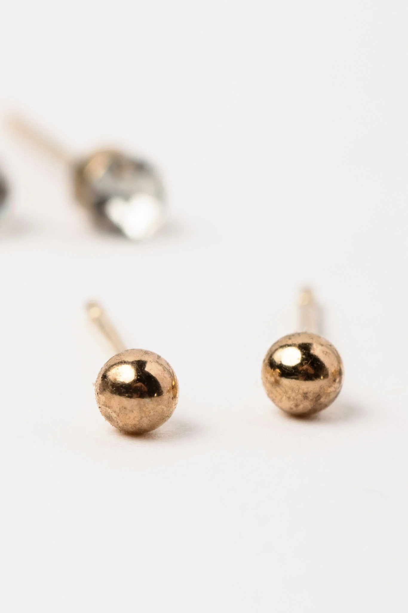 6 Set of Studs and Mini Hoops - Image 4