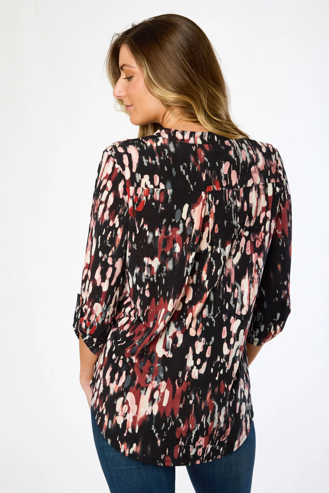 Abstract Puff Print V-Neck 3/4 Sleeve Blouse - Image 2