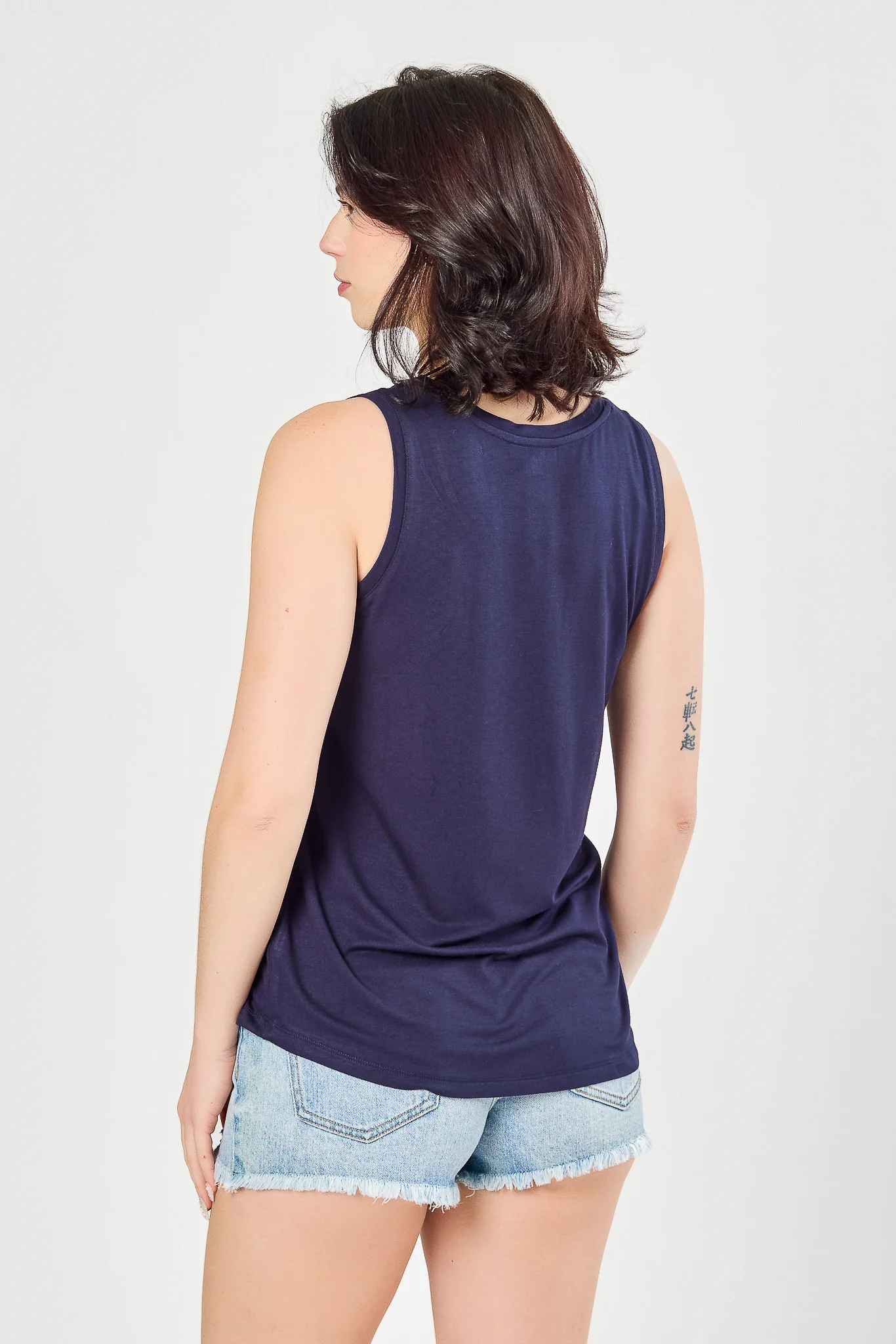 "Adventure Awaits" Sleeveless Scoop-Neck Tank with Shirttail Hem - Image 2