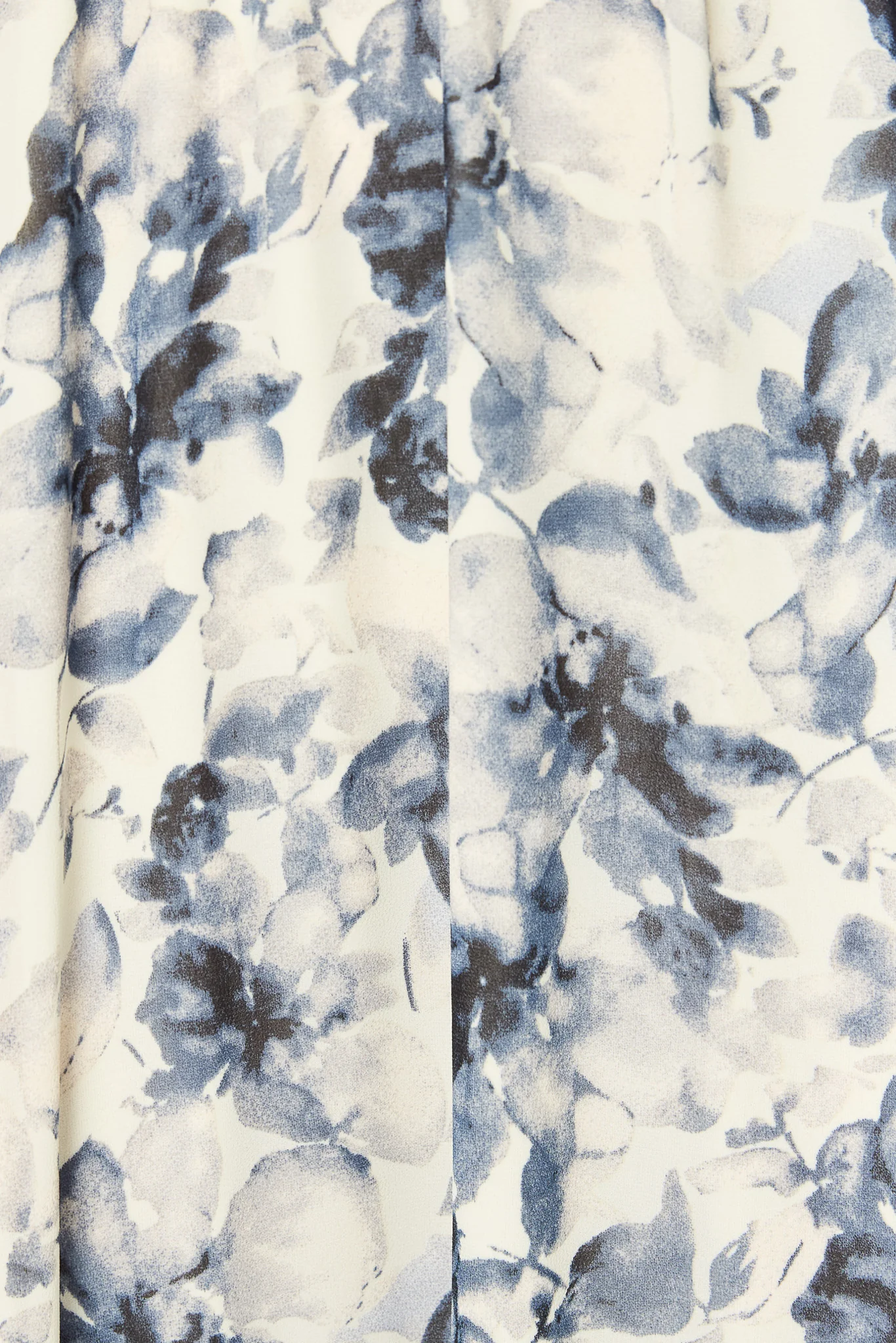 Floral Chiffon V-Neck Flutter-Sleeve Maxi Dress with Smocked Waist - Image 5