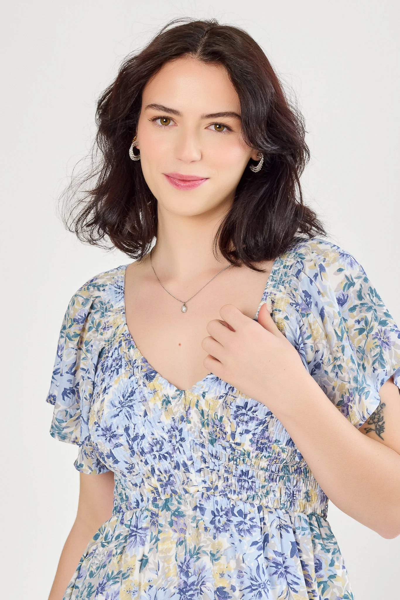 Floral Flutter-Sleeve V-Neck Maxi Dress with Smocked Bust - Image 3