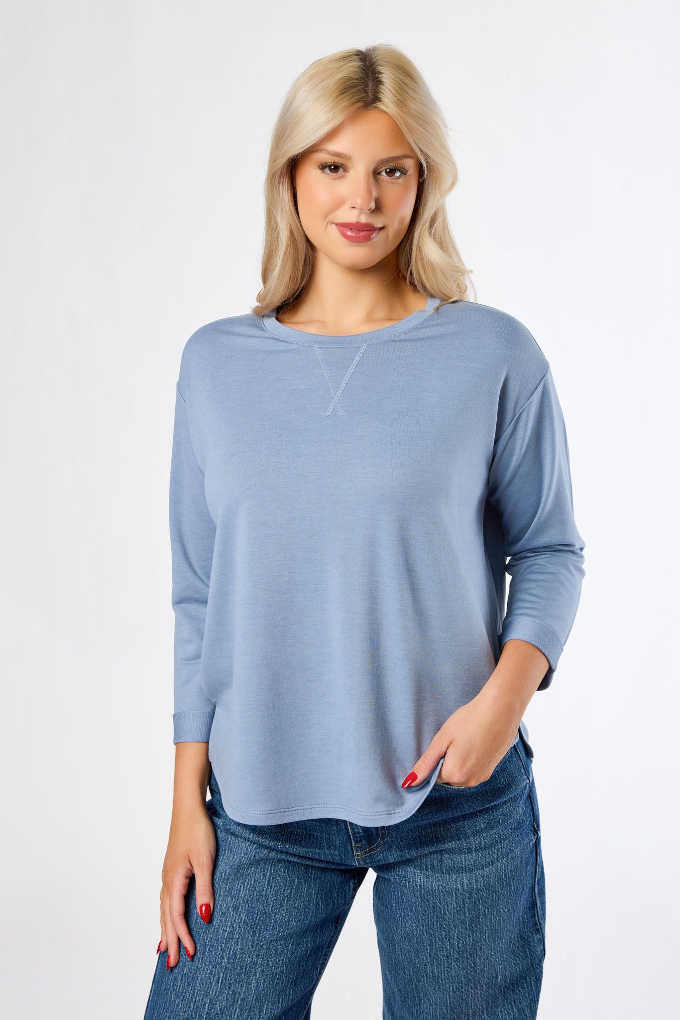 French Terry Crew-Neck 3/4 Sleeve Sweatshirt with Side Slits - Image 11