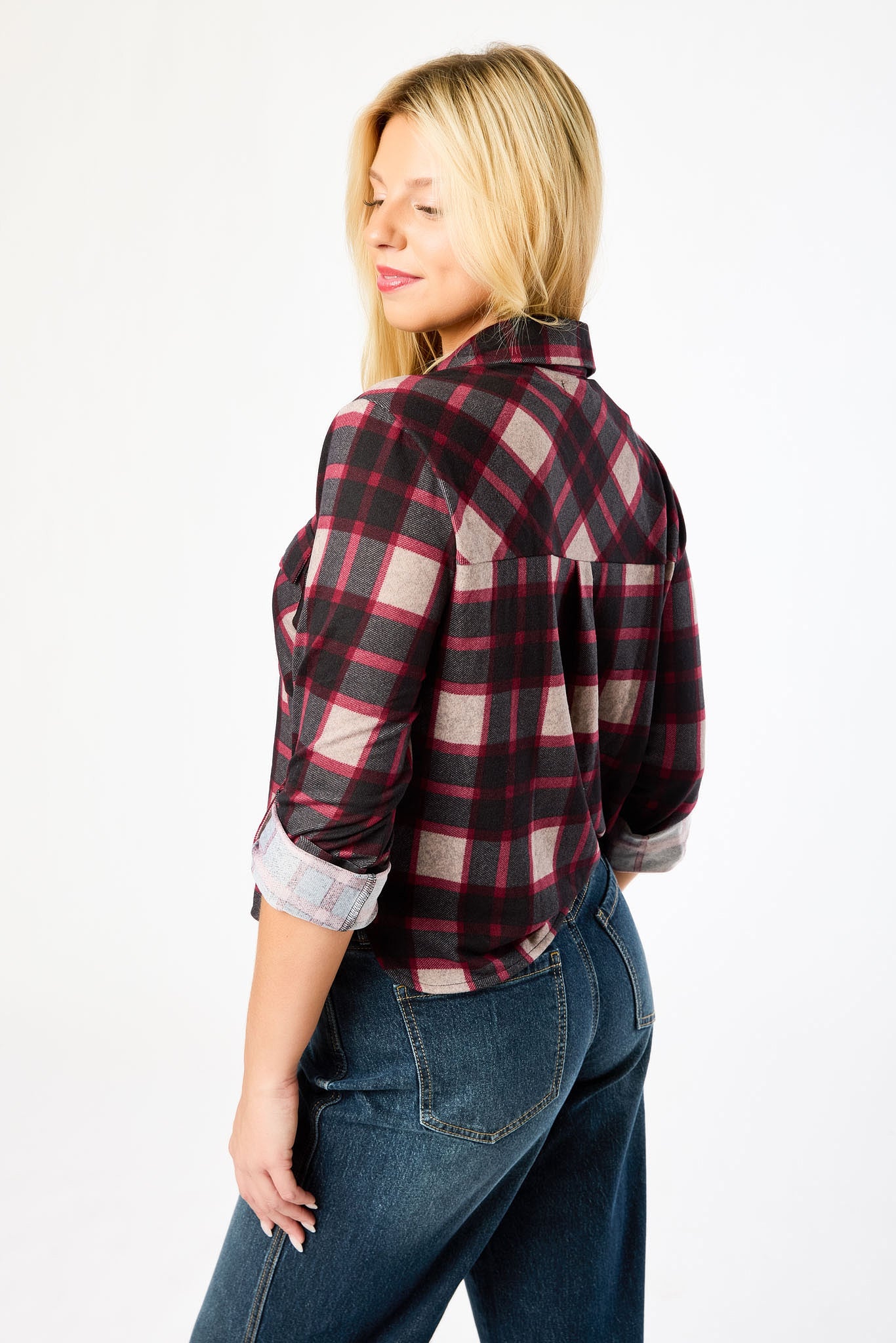 Plaid Cropped Button-Up Shirt with Chest Pockets - Image 4