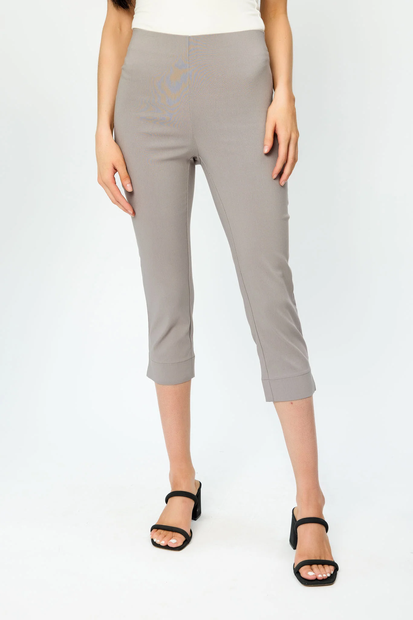 Pull-On High-Rise Capri Pant - Image 7