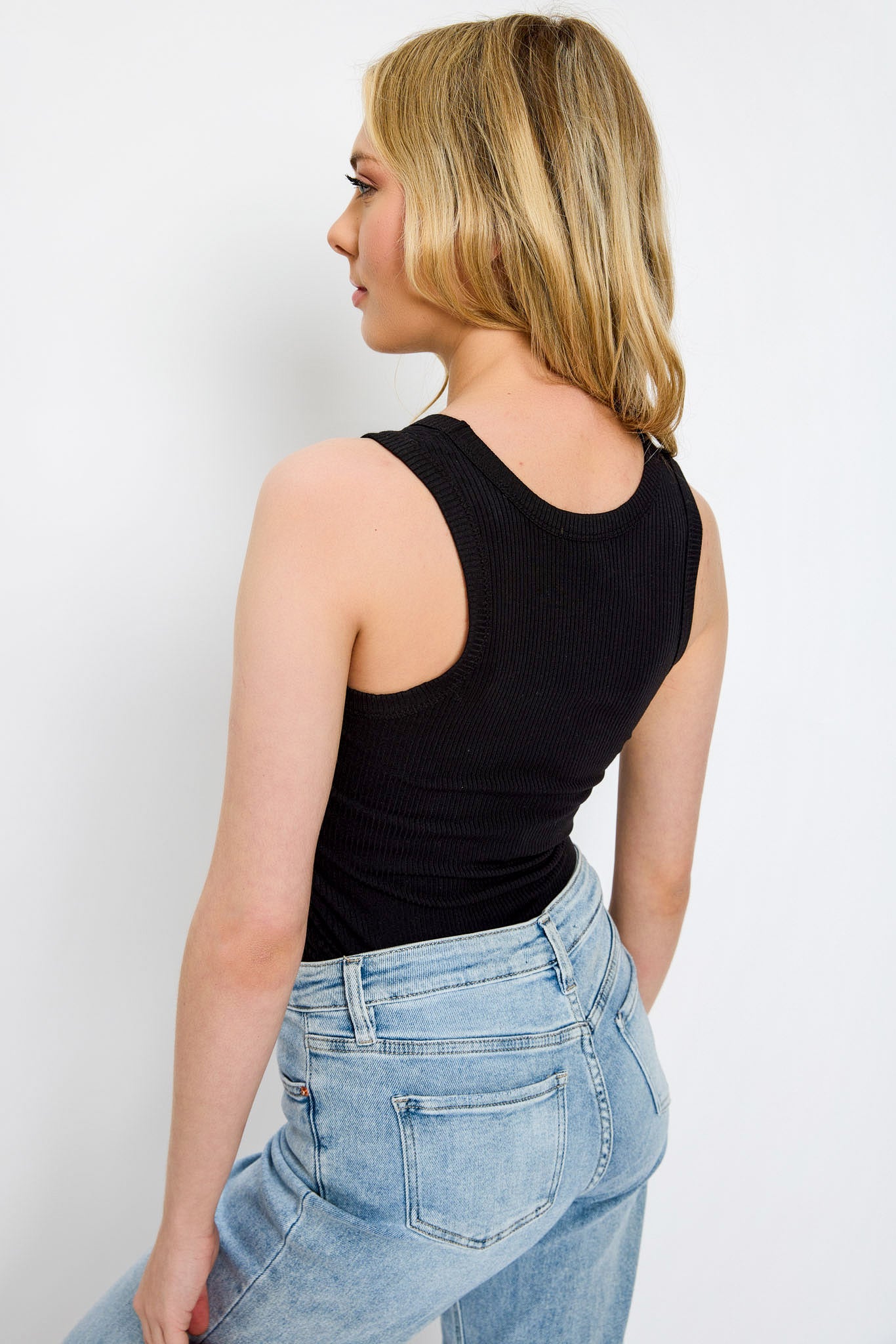 Ribbed High-Neck Long-Length Tank Top - Image 7