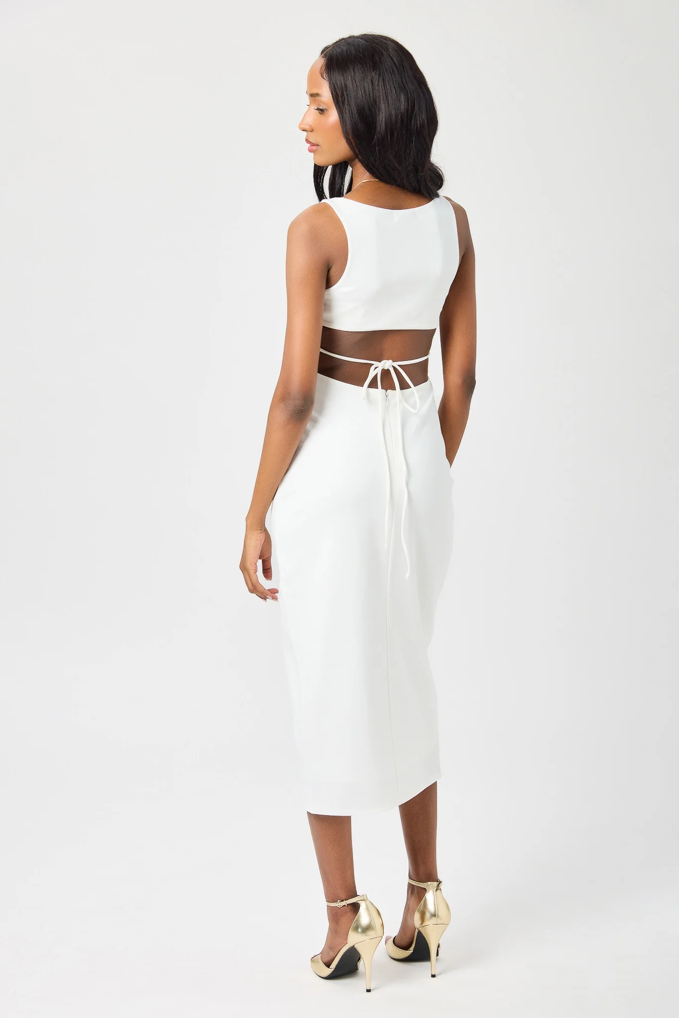 Sleeveless Knit Midi Dress with Open Back - Image 5