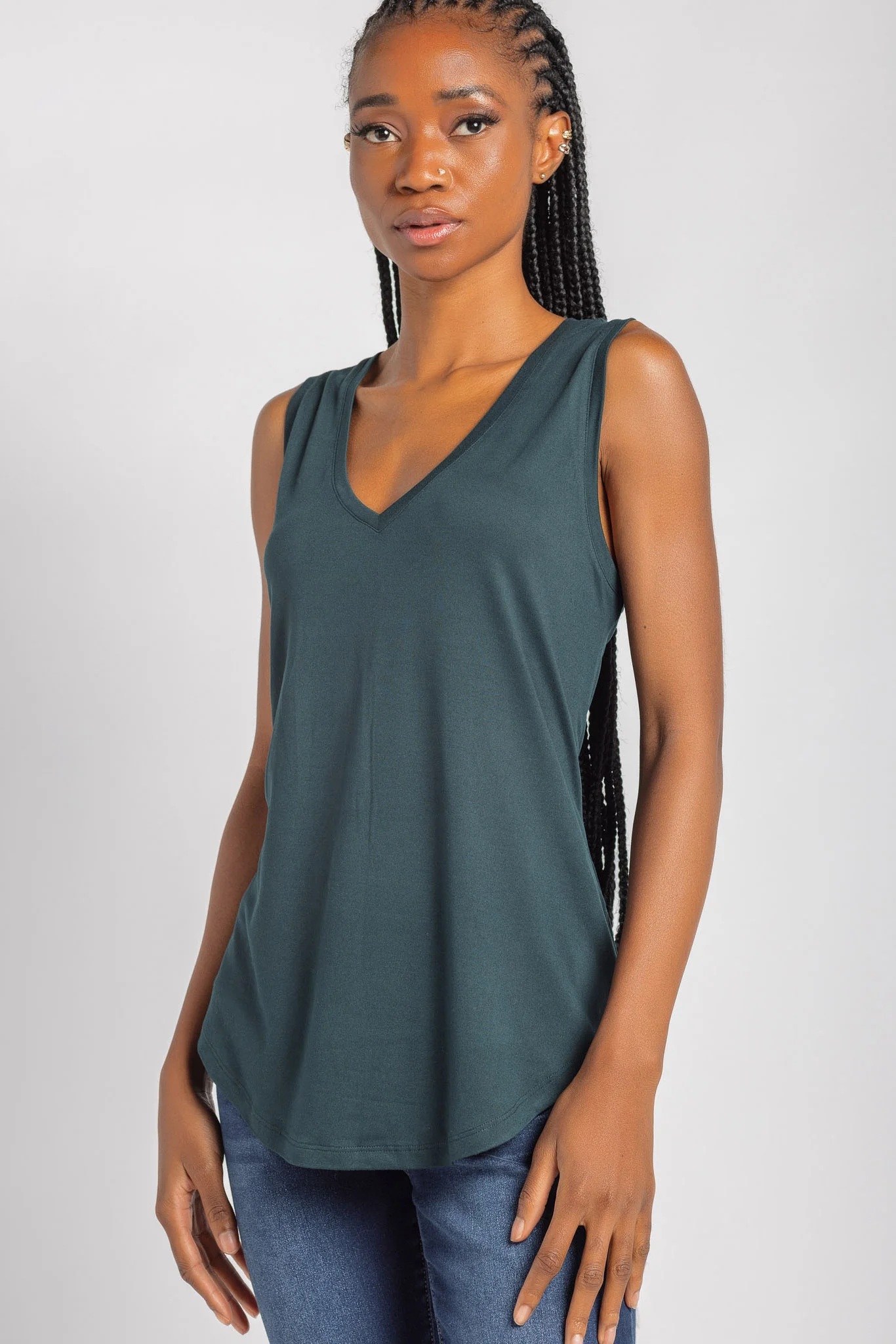 Sleeveless V-Neck Top with Shirttail Hem - Image 3