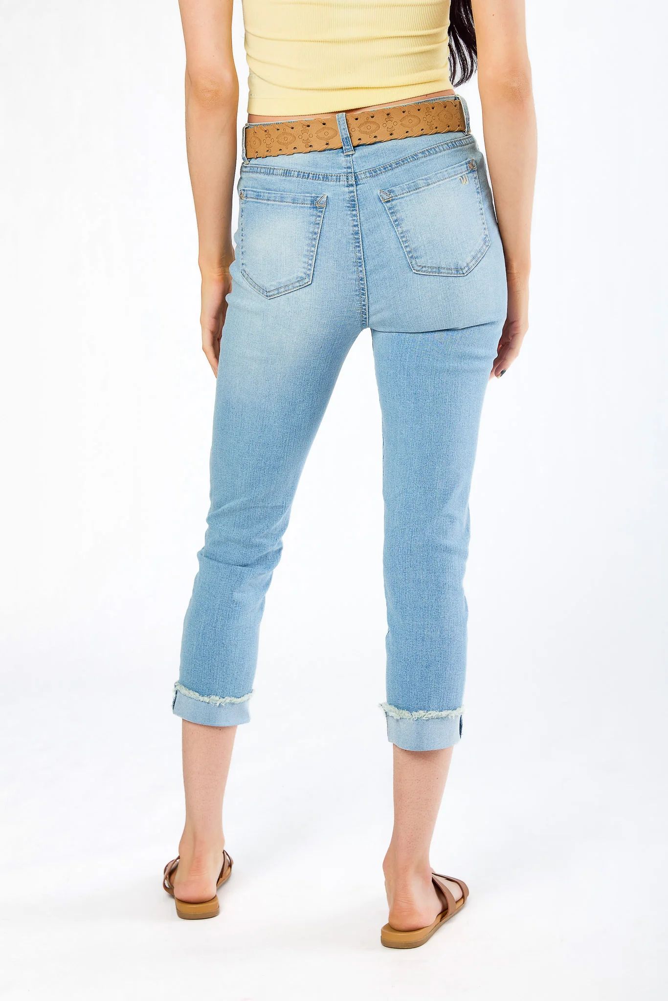 WallFlower InstaVintage Arabella Wash Fearless Curvy Hi-Rise Belted Cropped Jean - Image 2