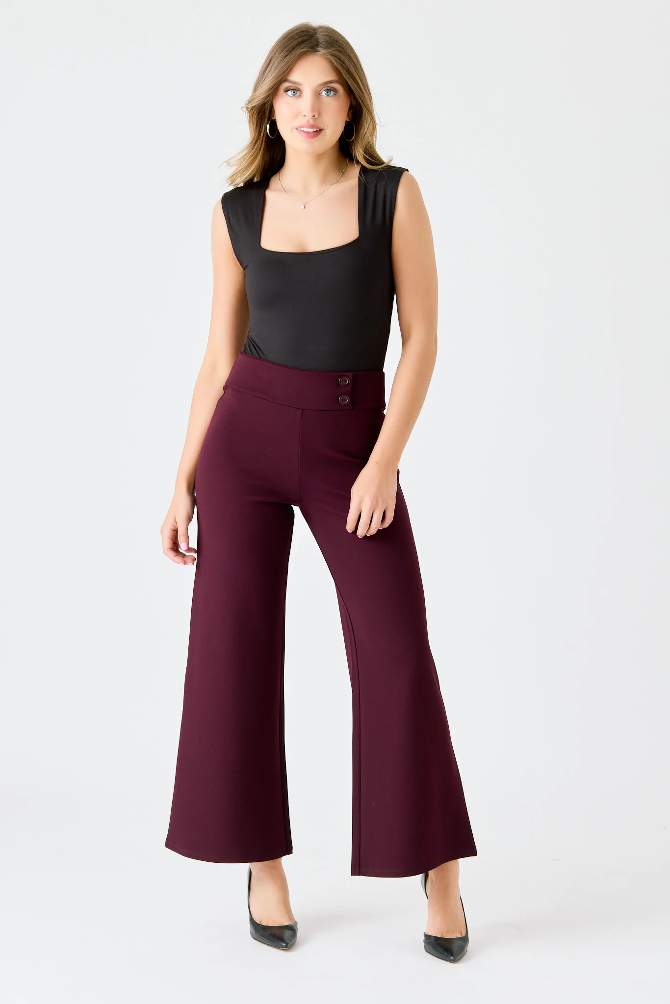 Wide Leg Pants with Short Inseam - Image 13