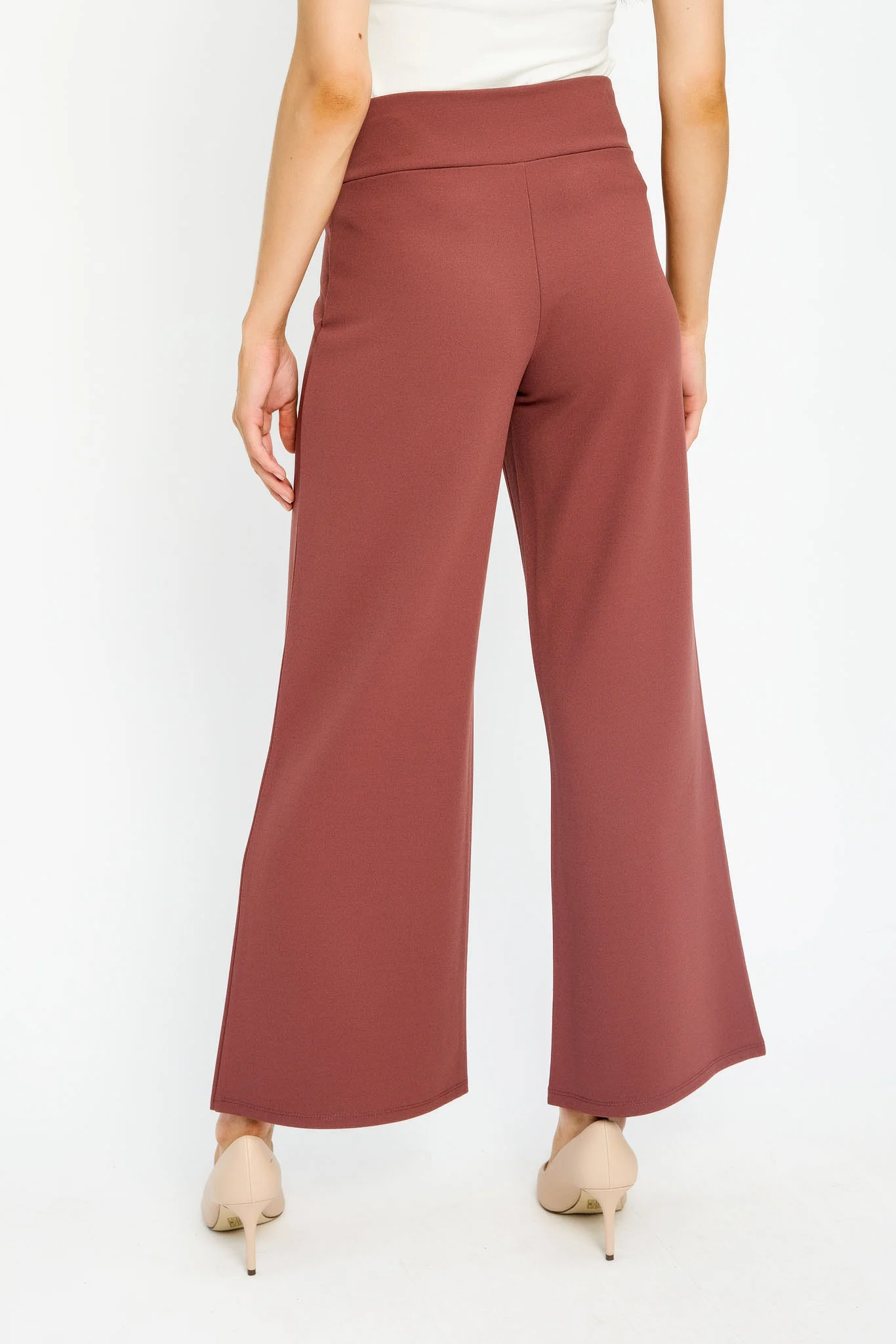 Wide Leg Pants with Short Inseam - Image 17